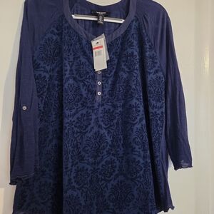 Nine West Navy Damask Long Sleeve Top